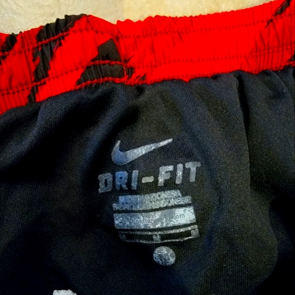 Nike Dri-FIT - Picture 3 of 3